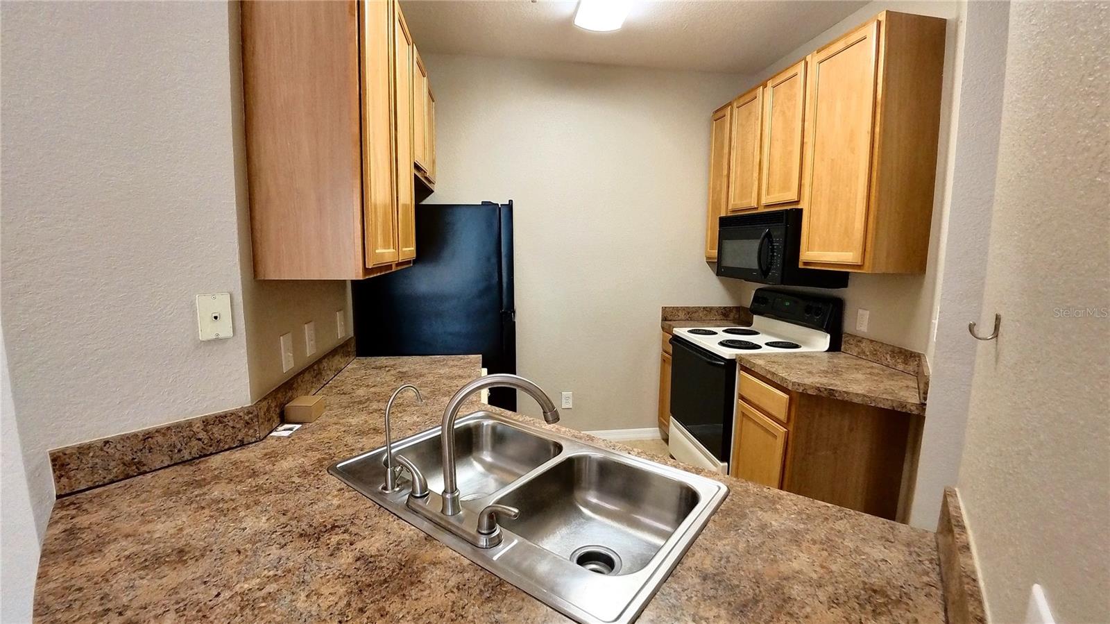 COURTNEY PALMS CONDO - Residential