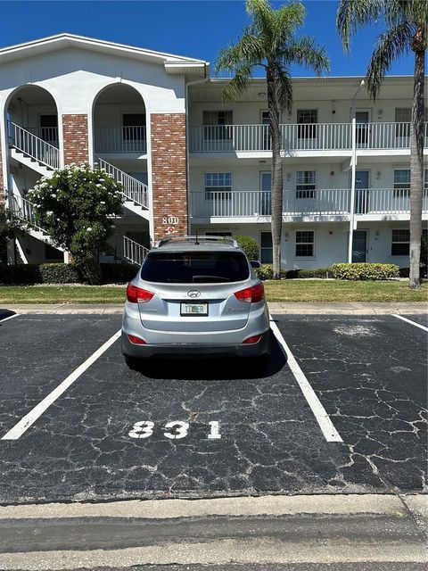 831 BRANDY WINE DRIVE 831 LARGO FL 33771