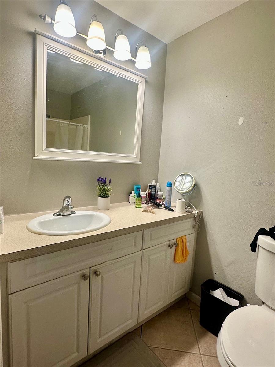 HUNTINGTON ON GREEN CONDO - Residential