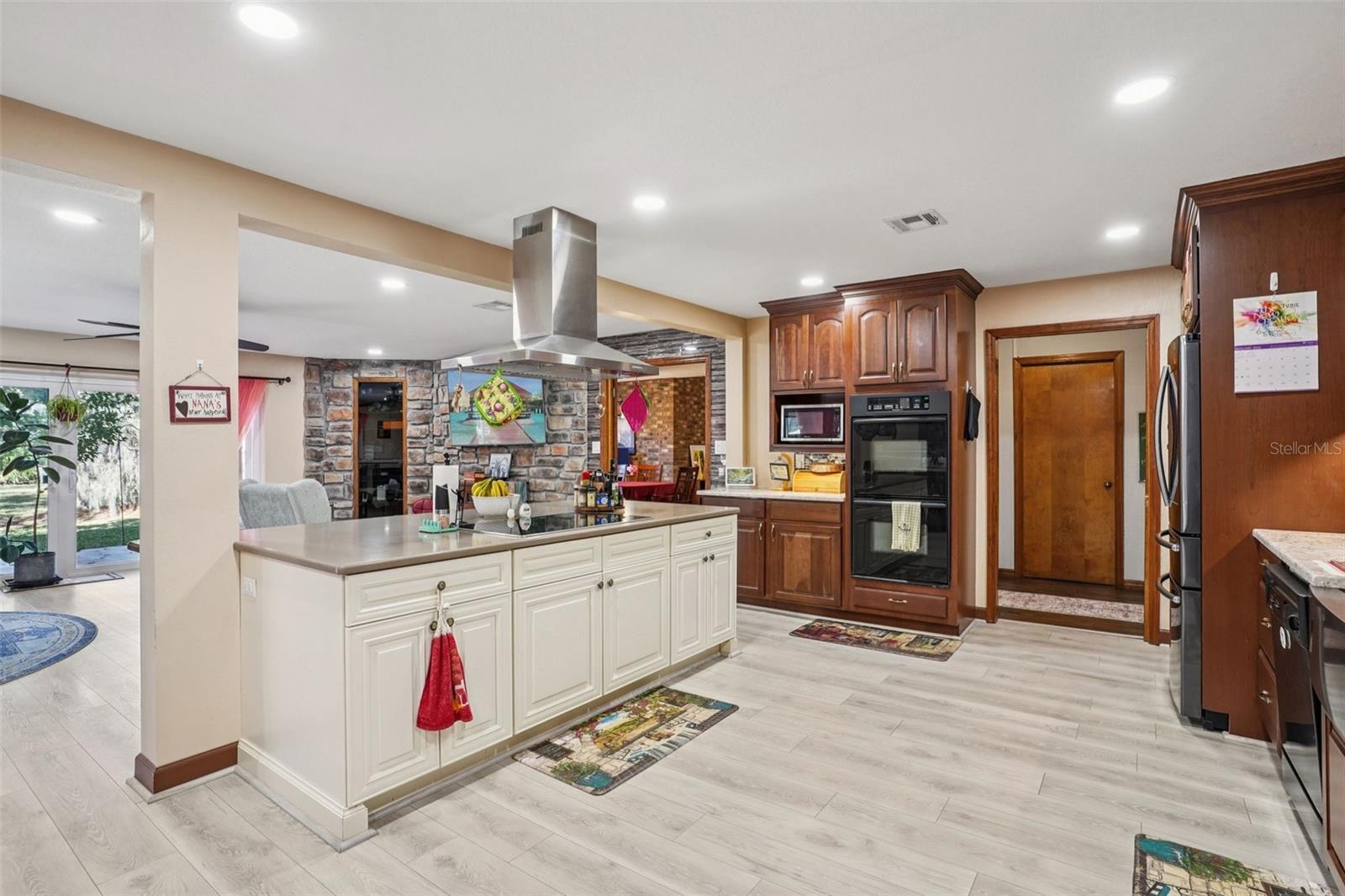 OLD MILL RUN SUB - Residential