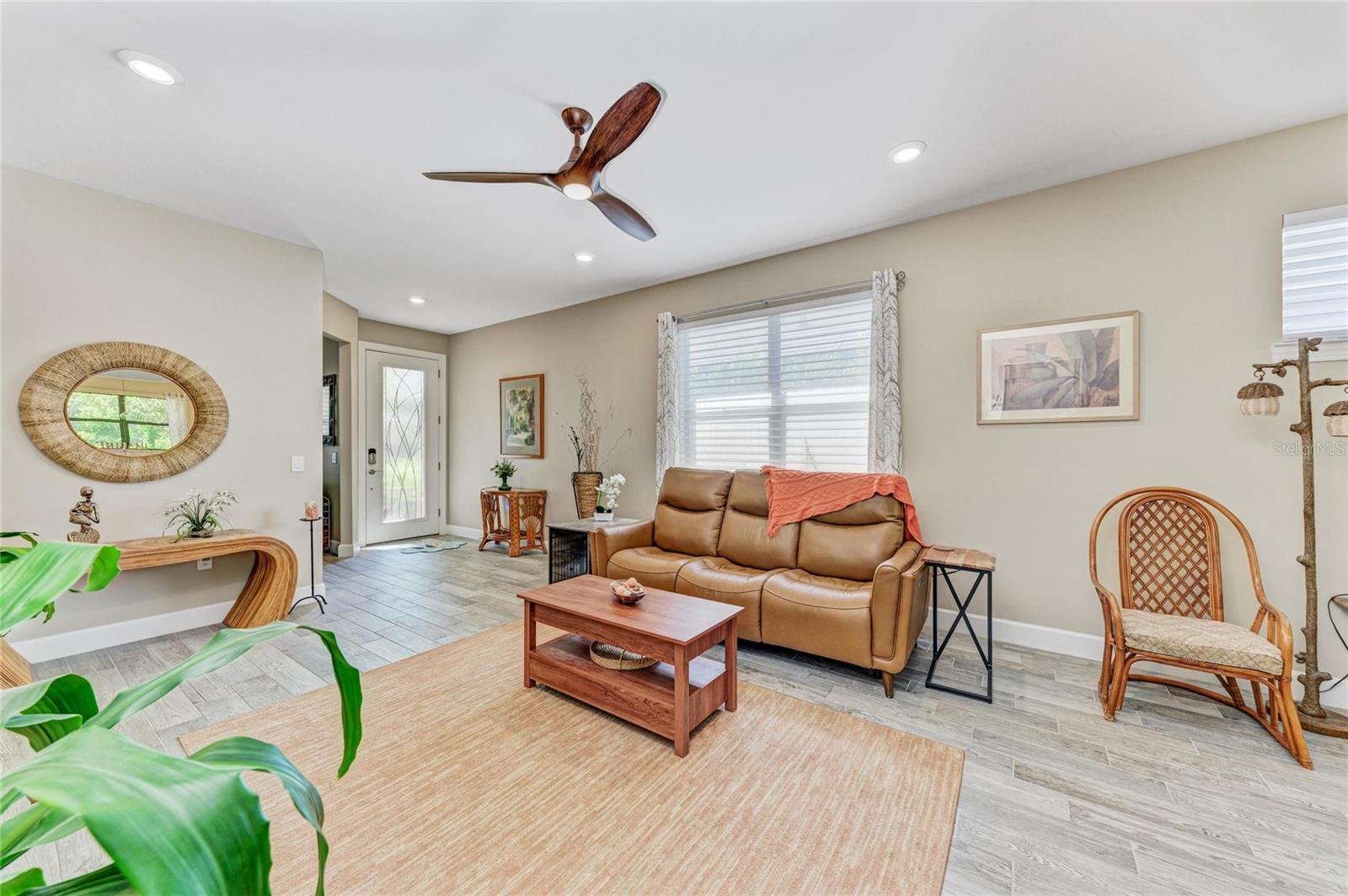 DEL WEBB PH II SPH 2A, 2B & 2C LOT 404; PB 62/92 - Residential Lease