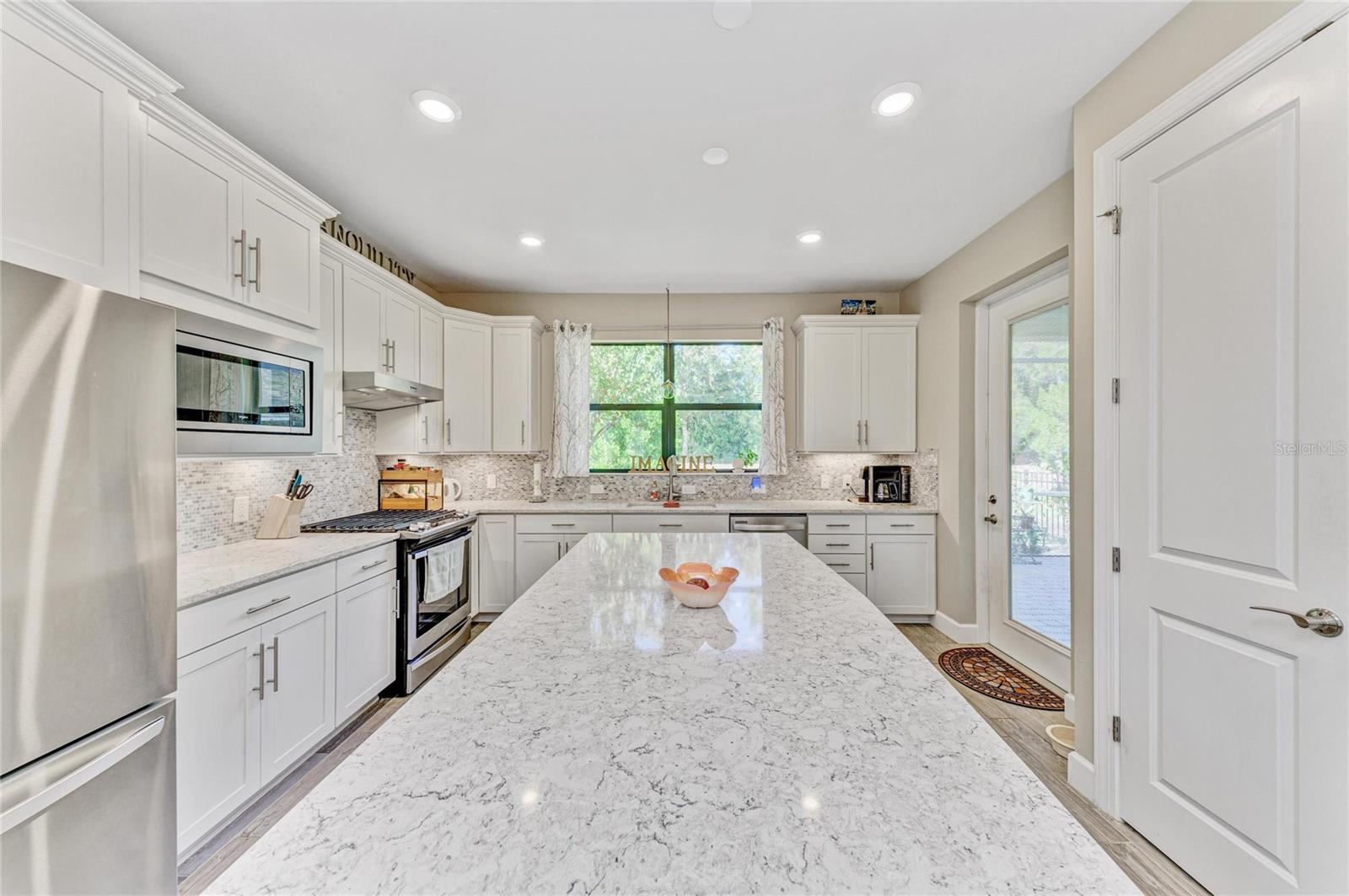 DEL WEBB PH II SPH 2A, 2B & 2C LOT 404; PB 62/92 - Residential Lease