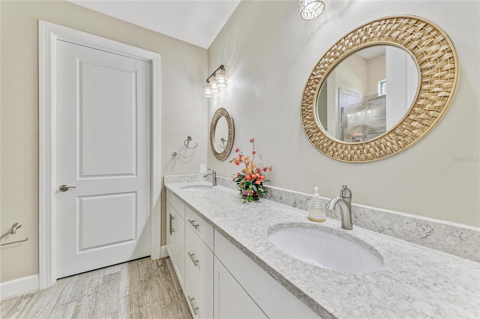 DEL WEBB PH II SPH 2A, 2B & 2C LOT 404; PB 62/92 - Residential Lease