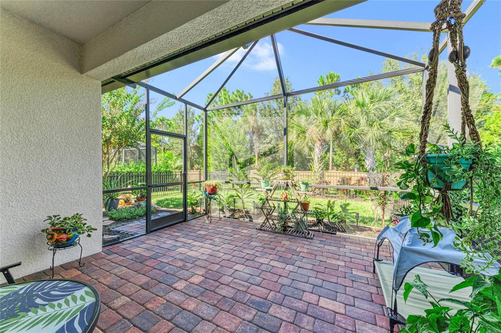 DEL WEBB PH II SPH 2A, 2B & 2C LOT 404; PB 62/92 - Residential Lease