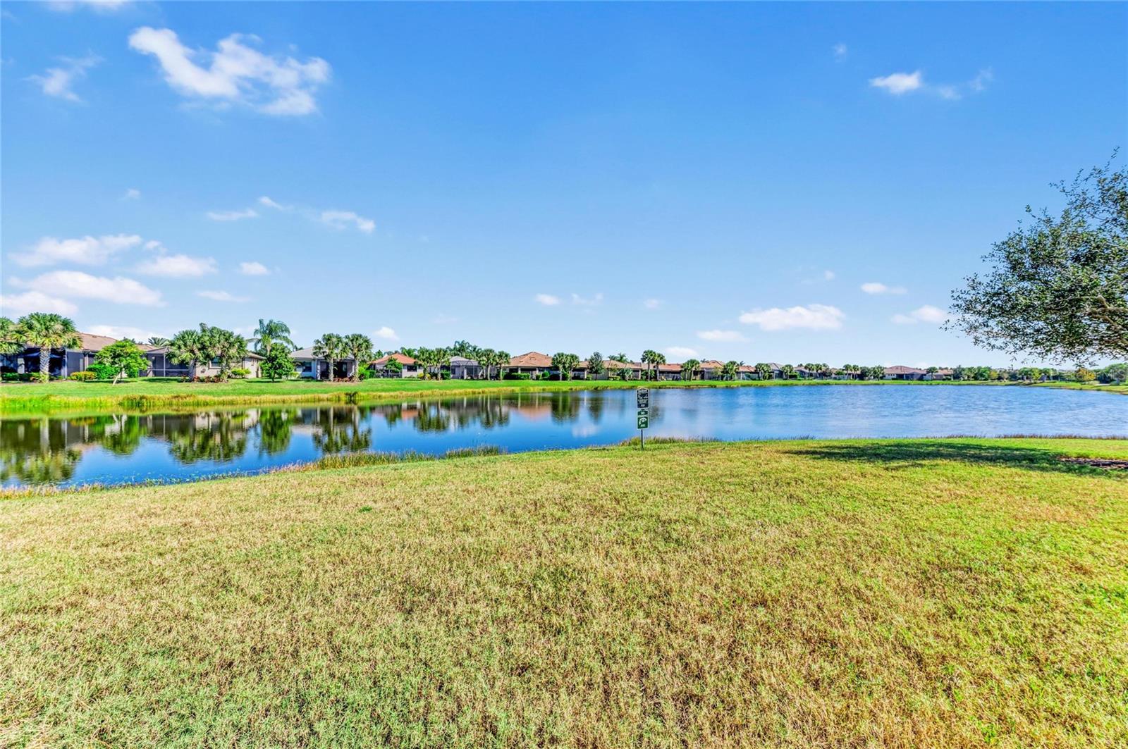 DEL WEBB PH II SPH 2A, 2B & 2C LOT 404; PB 62/92 - Residential Lease