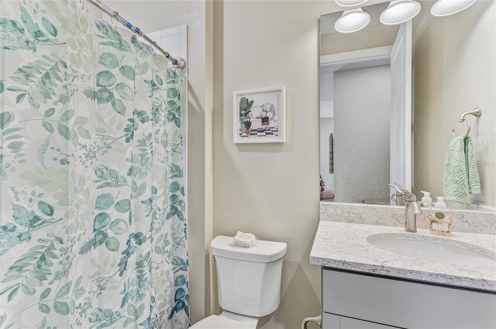 DEL WEBB PH II SPH 2A, 2B & 2C LOT 404; PB 62/92 - Residential Lease