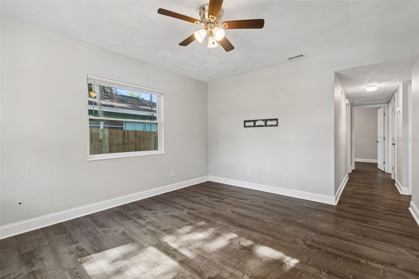 SENOURS J F RESUB - Residential