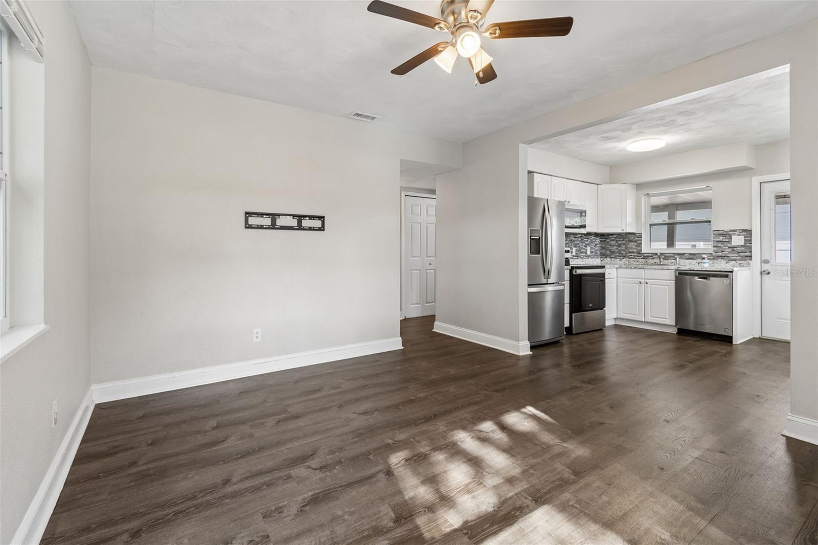 SENOURS J F RESUB - Residential