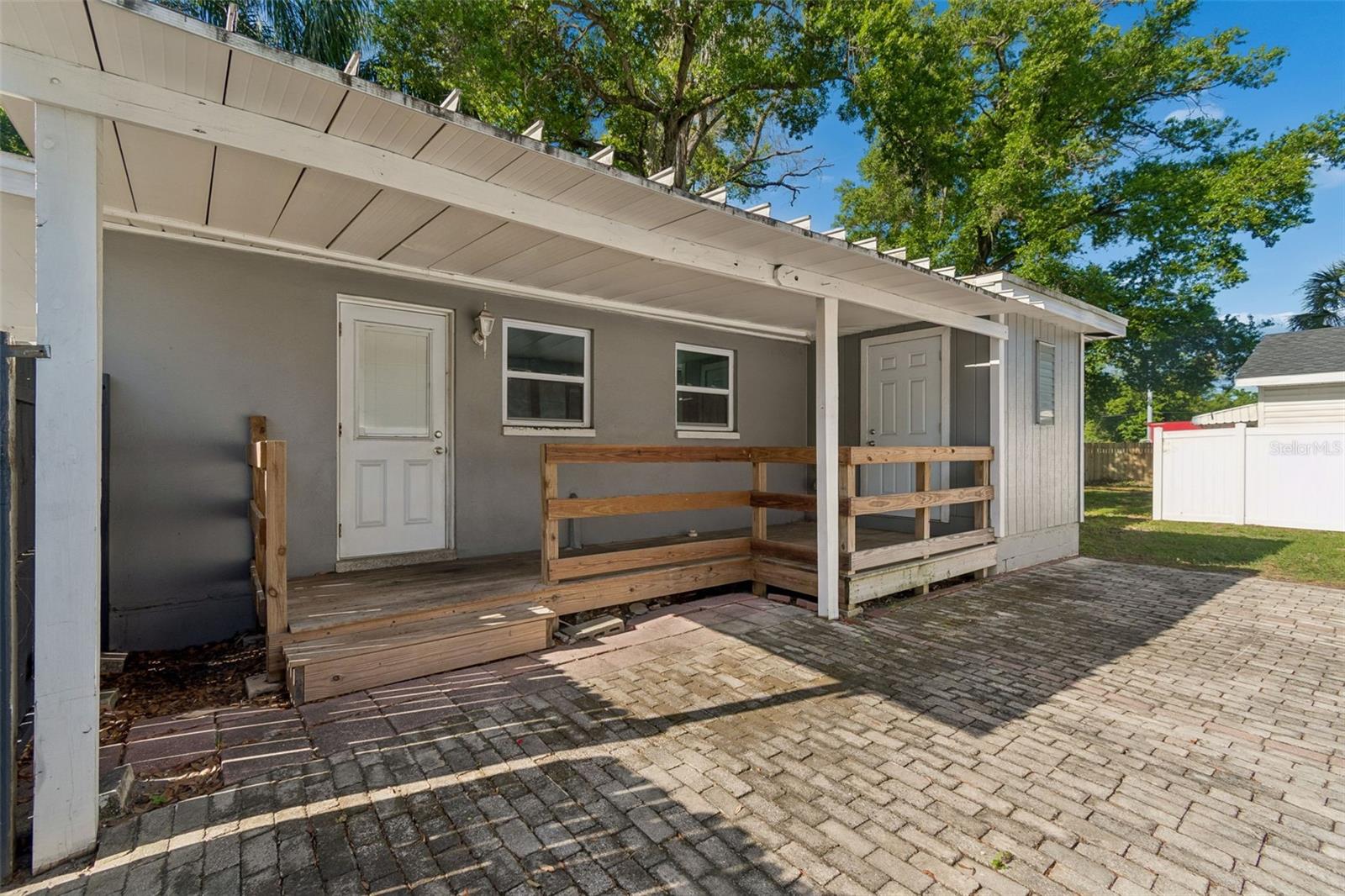 SENOURS J F RESUB - Residential