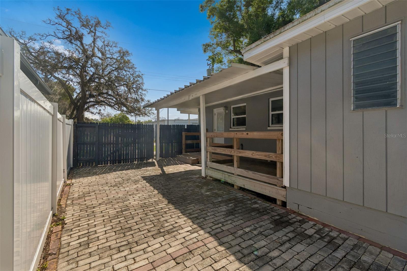 SENOURS J F RESUB - Residential