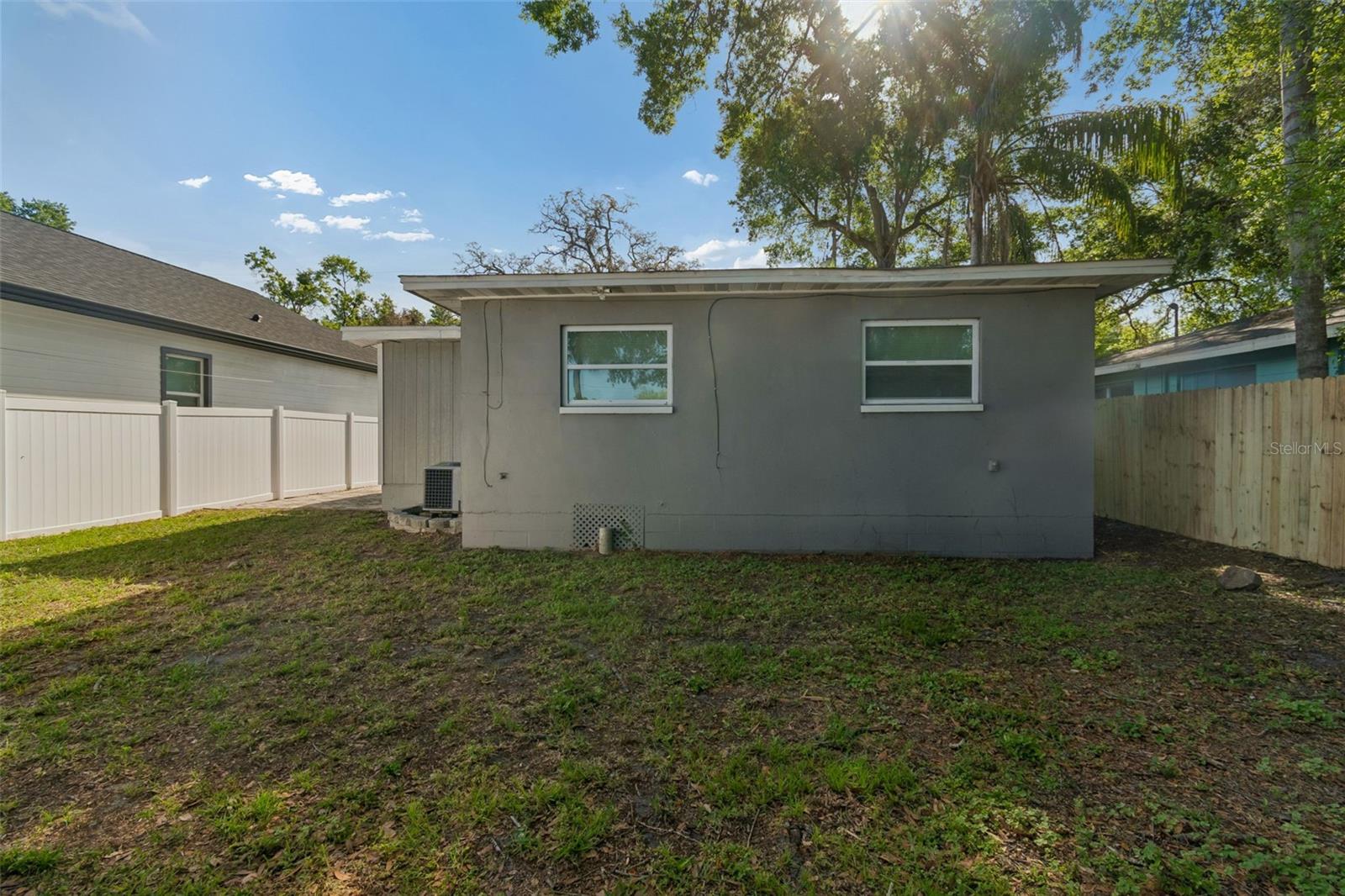 SENOURS J F RESUB - Residential