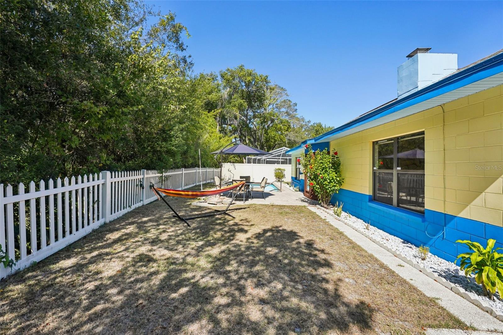 FLORAL GARDENS UNIT 4 - Residential
