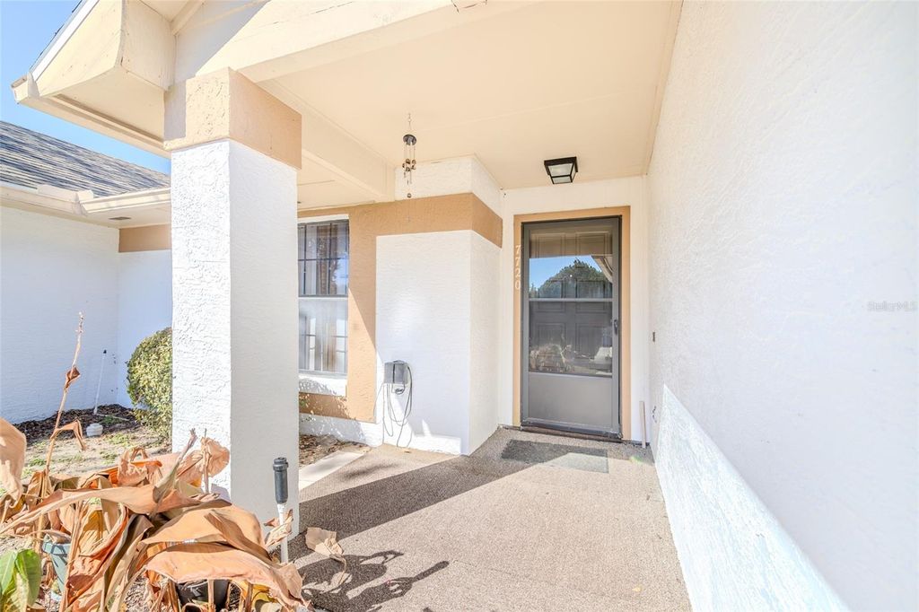 Photo of 7720 Colebrook Drive, Orlando, FL 32818 (MLS # O6379654)