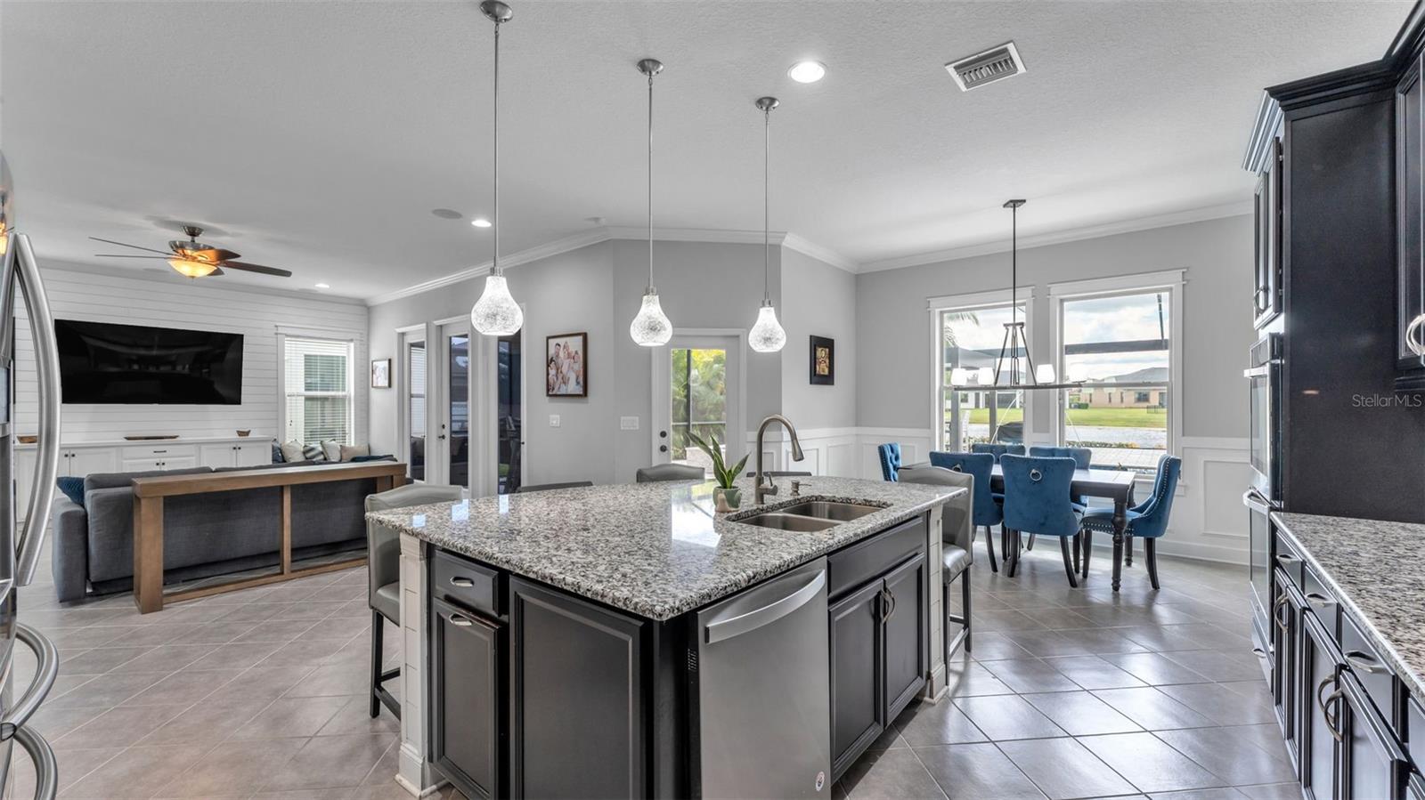 11831 CROSS VINE DRIVE