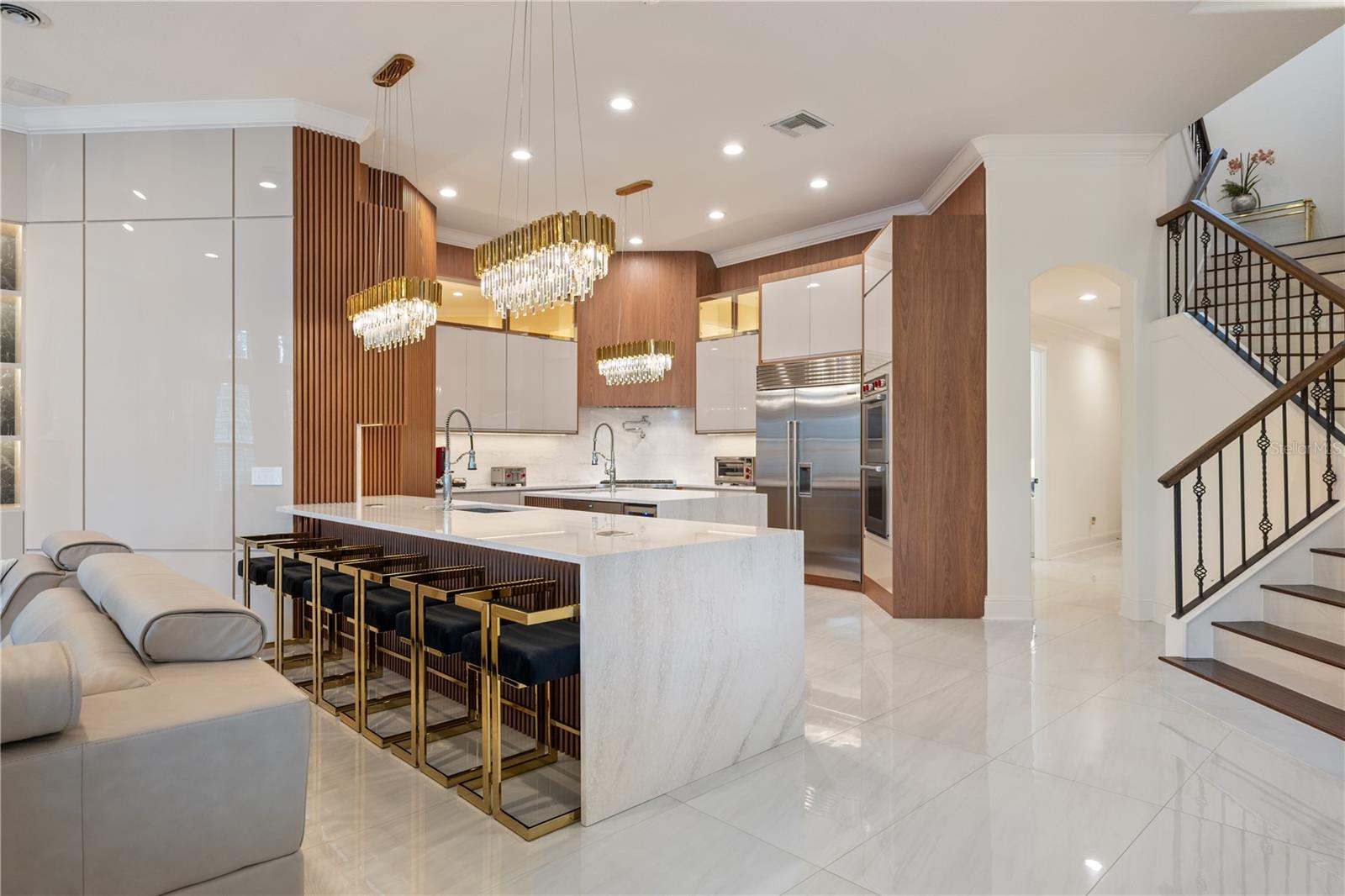 KEENES POINTE - Residential