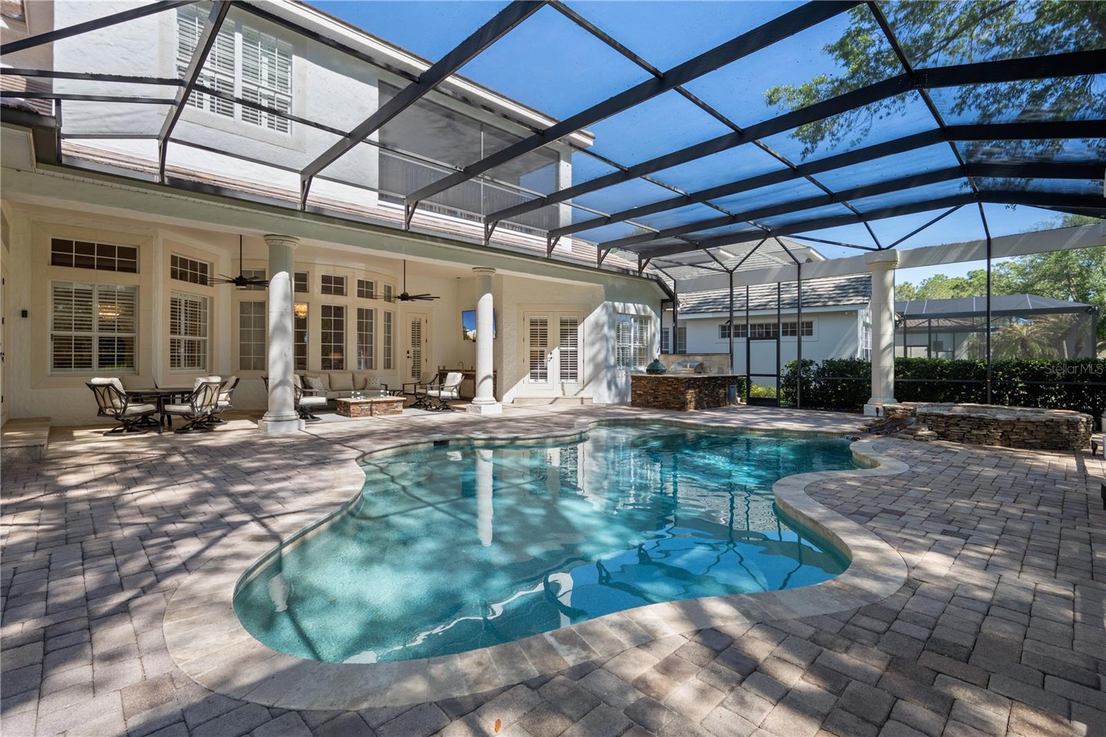 KEENES POINTE - Residential