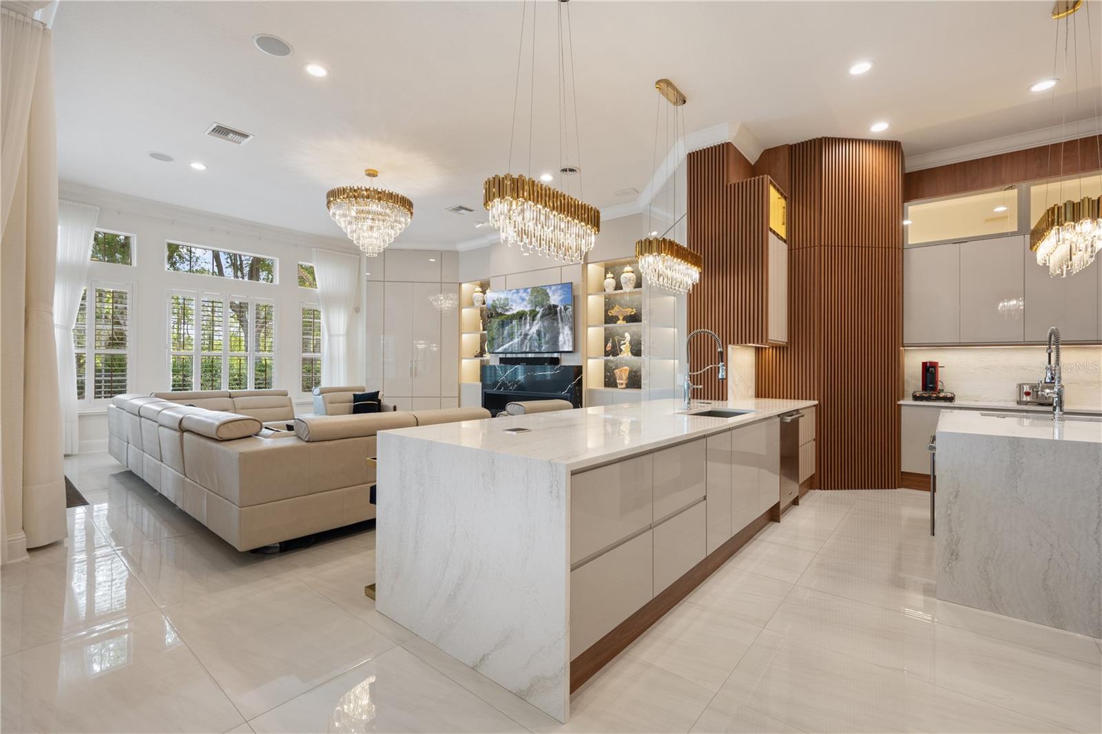 KEENES POINTE - Residential