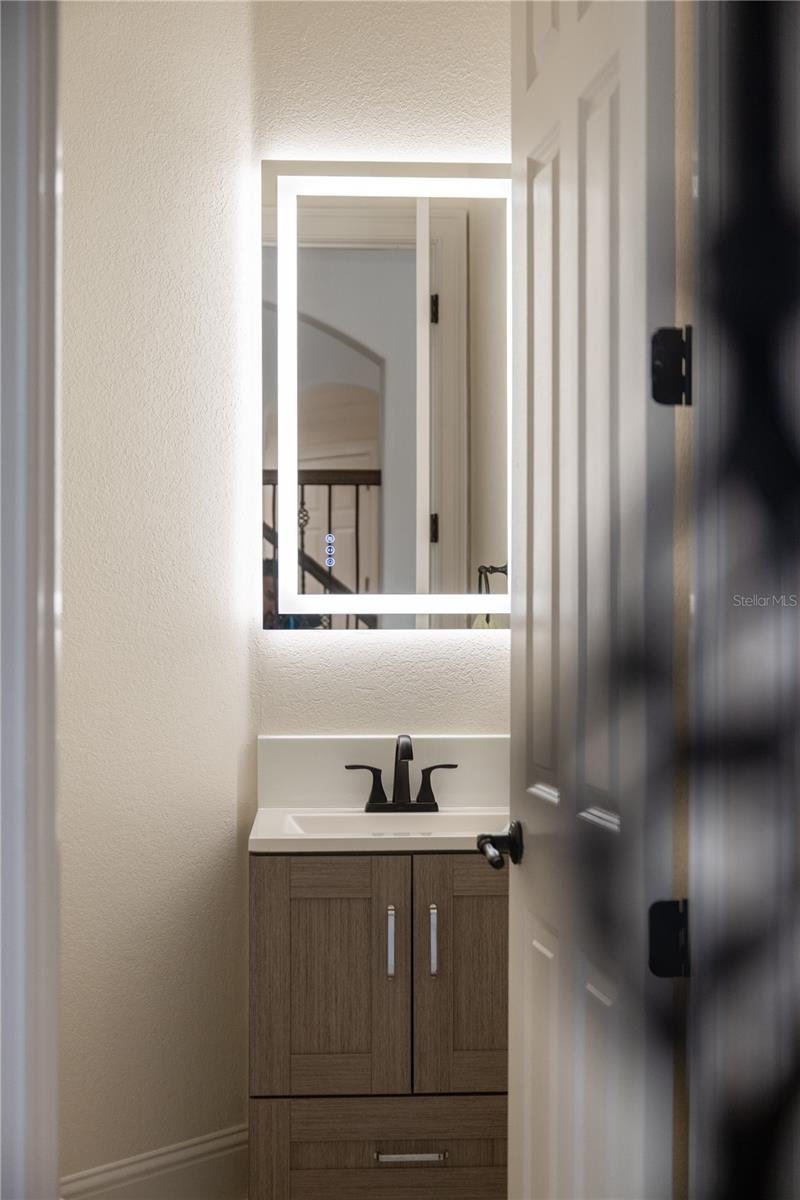 KEENES POINTE - Residential