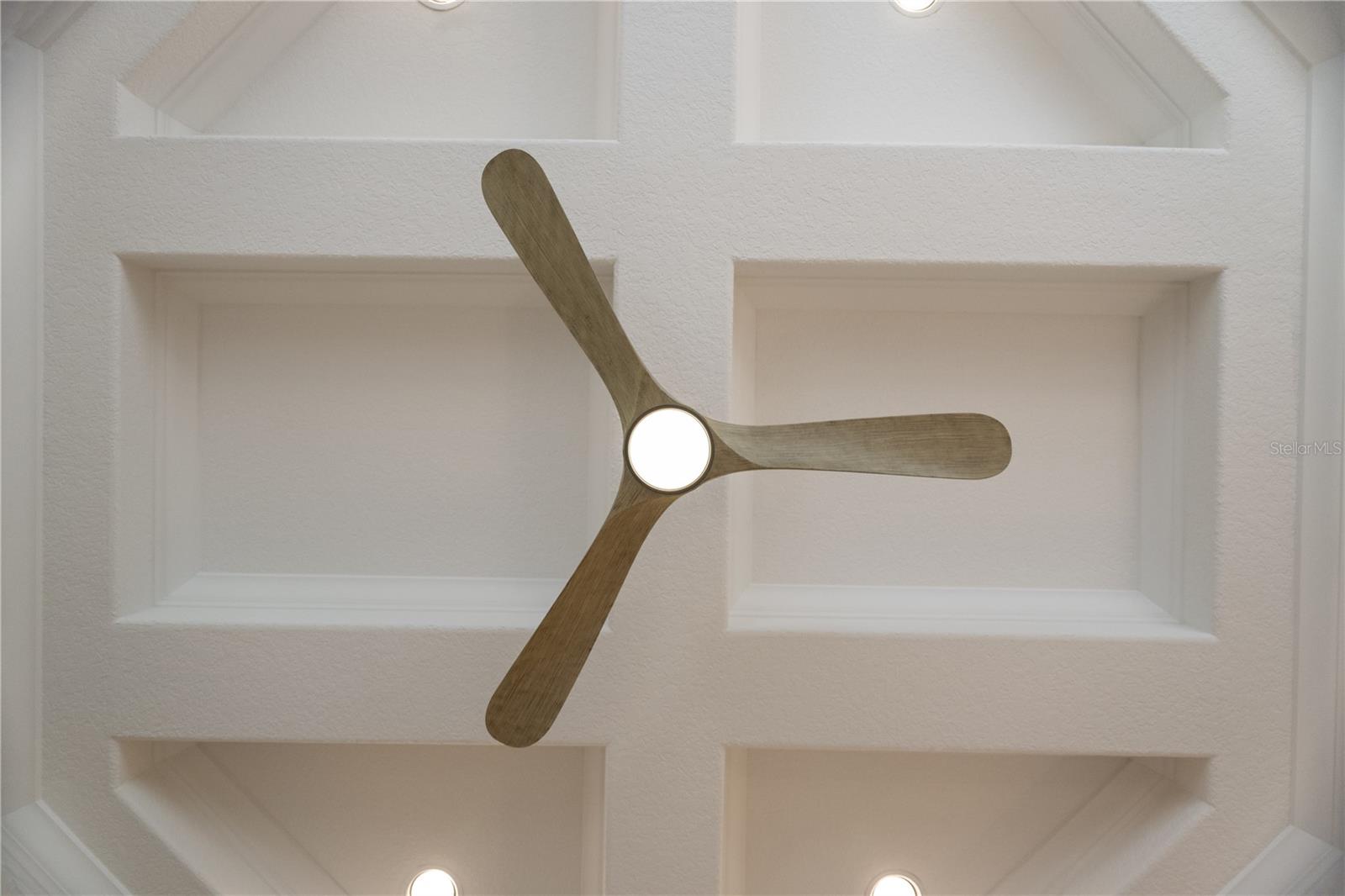 KEENES POINTE - Residential