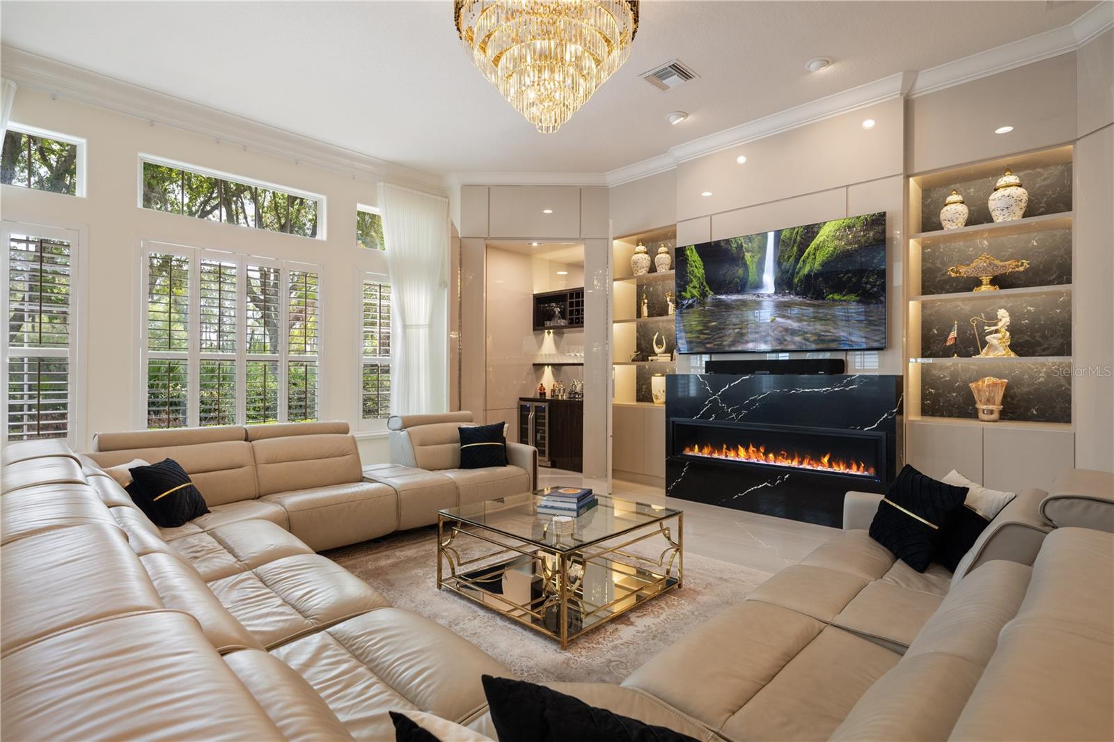 KEENES POINTE - Residential