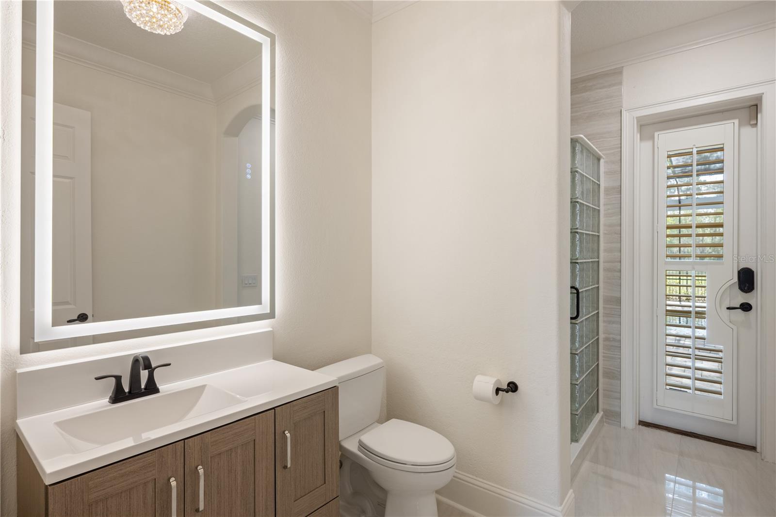 KEENES POINTE - Residential