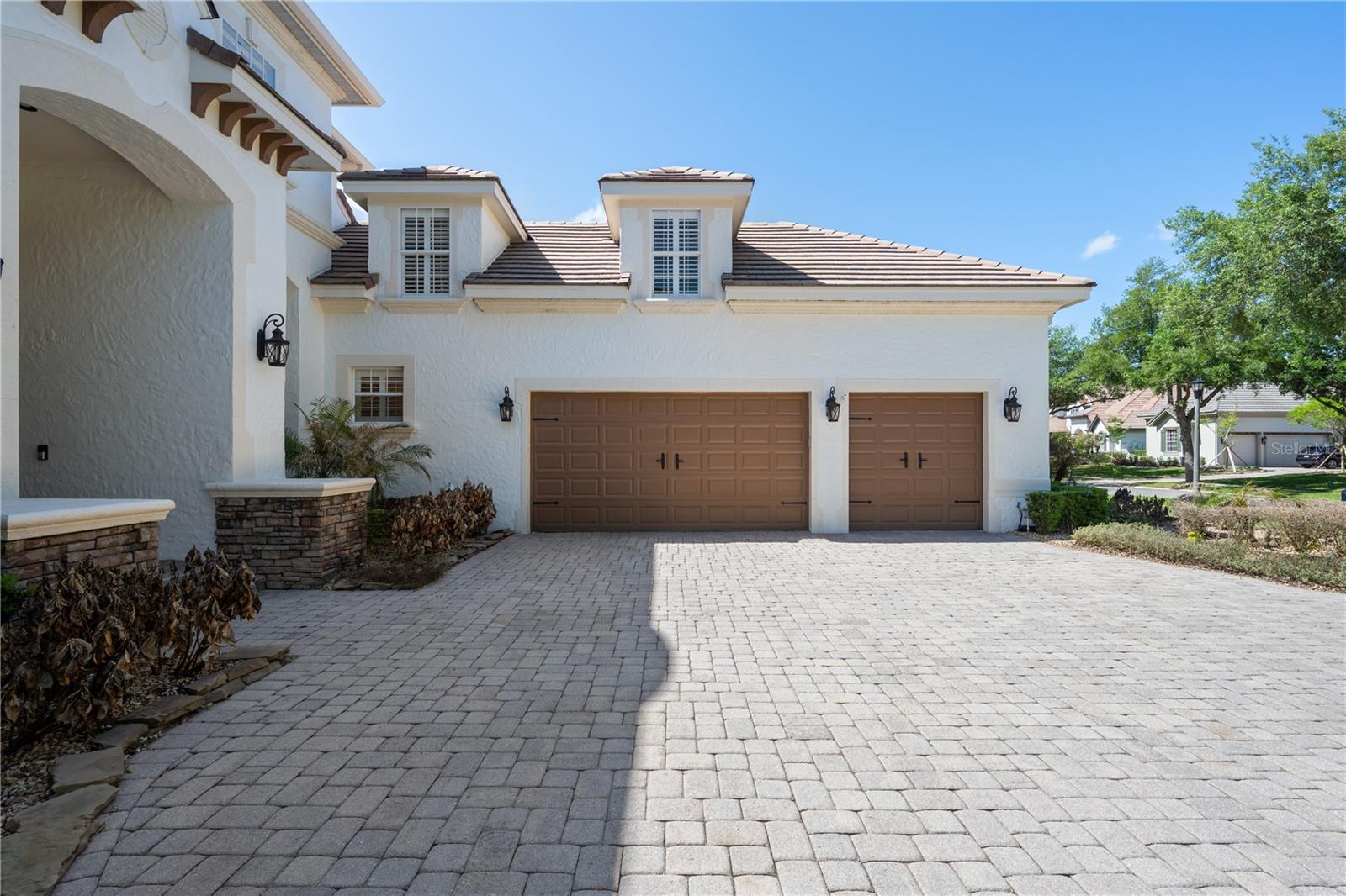 KEENES POINTE - Residential