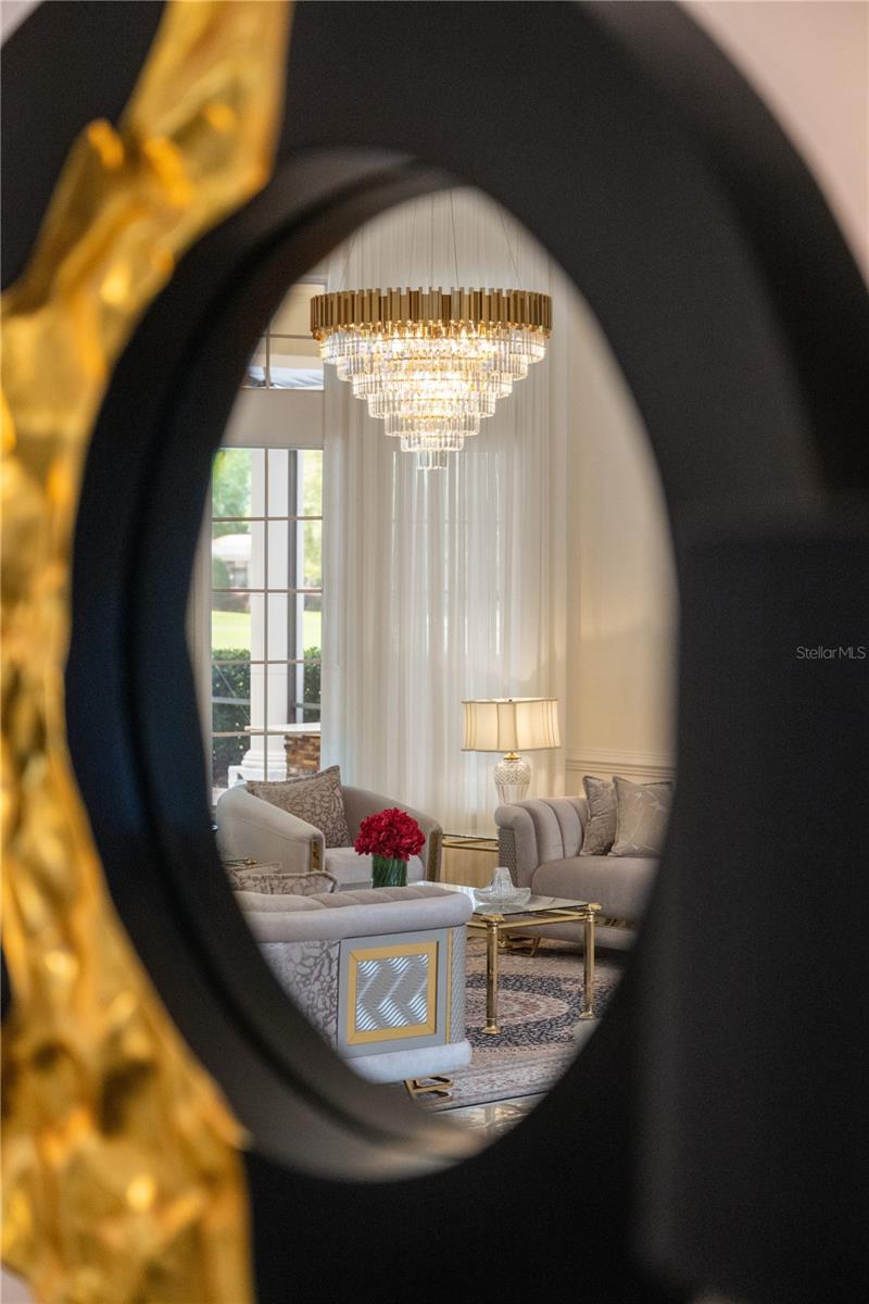 6133 S HAMPSHIRE COURT