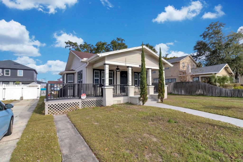 Photo of 721 Mabbette Street, Kissimmee, FL 34741 (MLS # S5141765)
