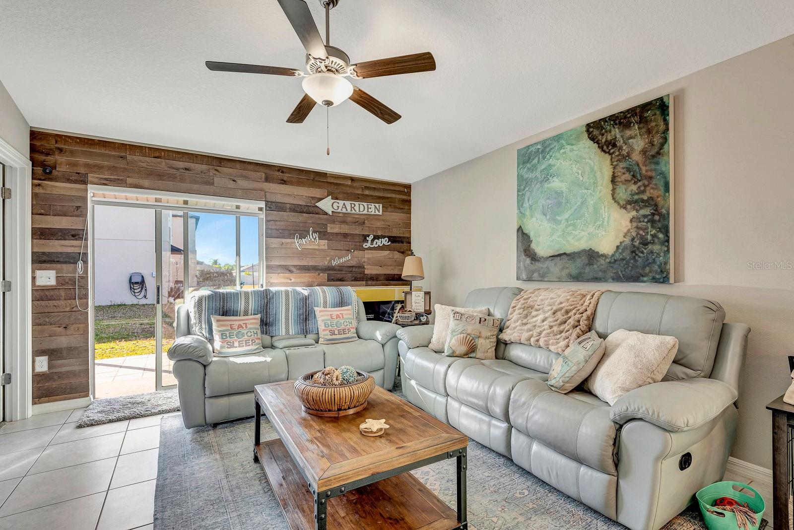 LEISEY SUB - Residential