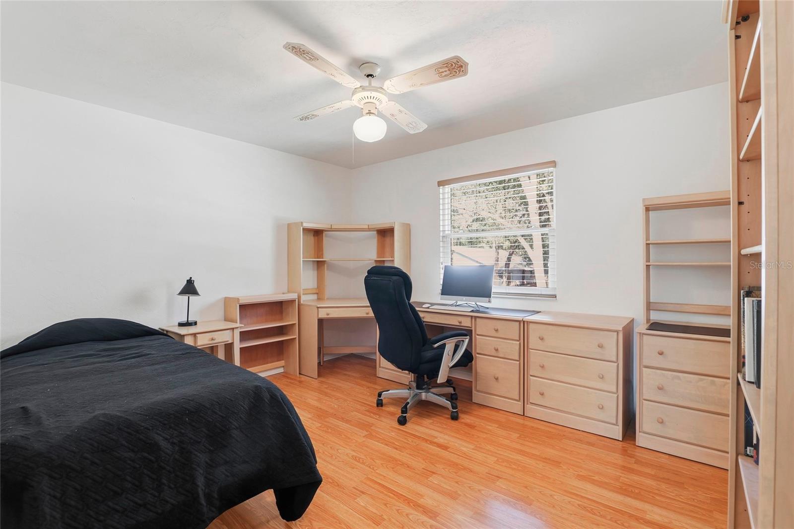 RIDGEWOOD PARK - Residential