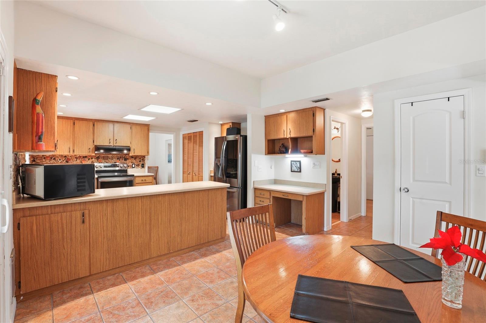 RIDGEWOOD PARK - Residential