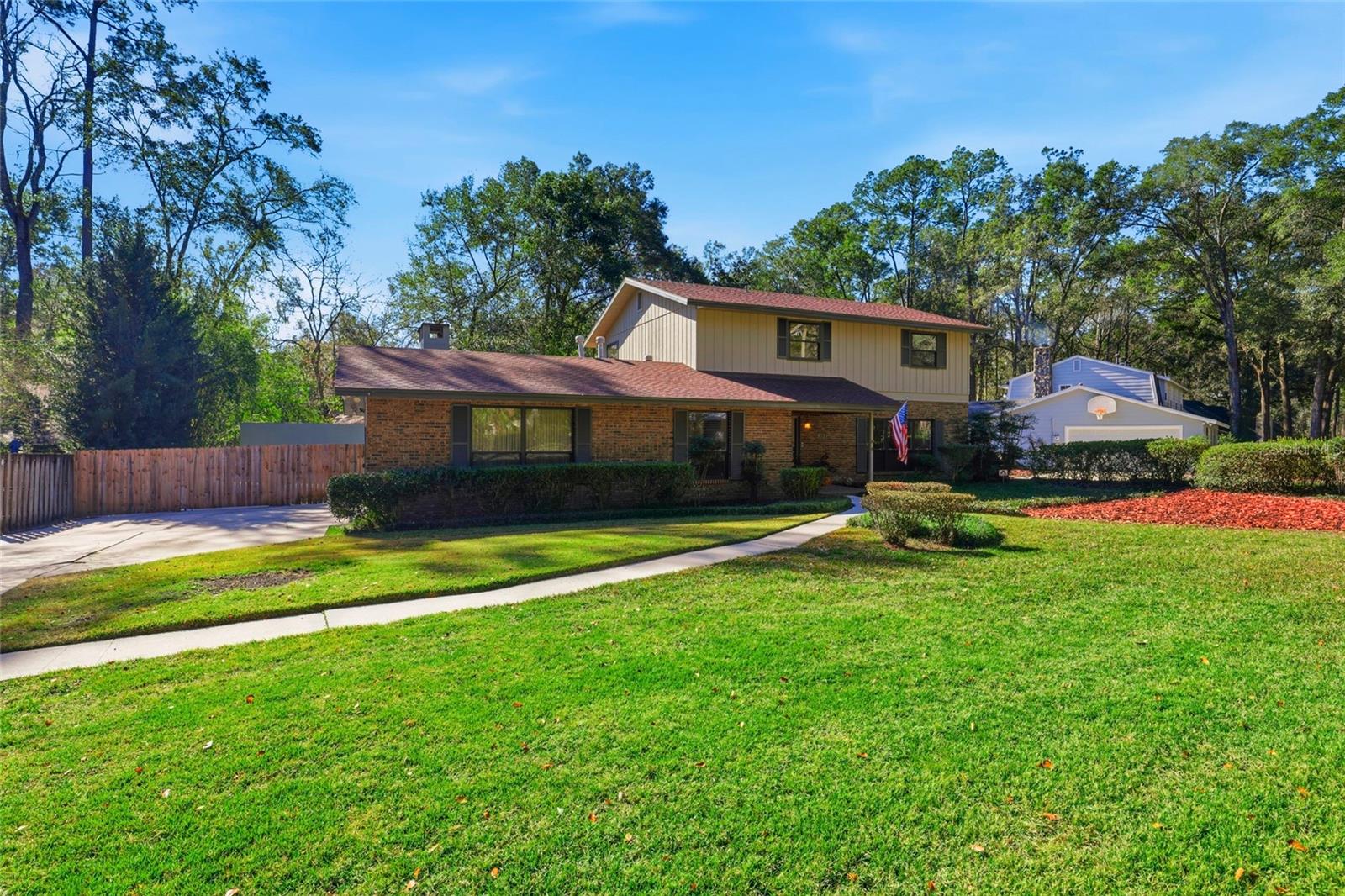 RIDGEWOOD PARK - Residential