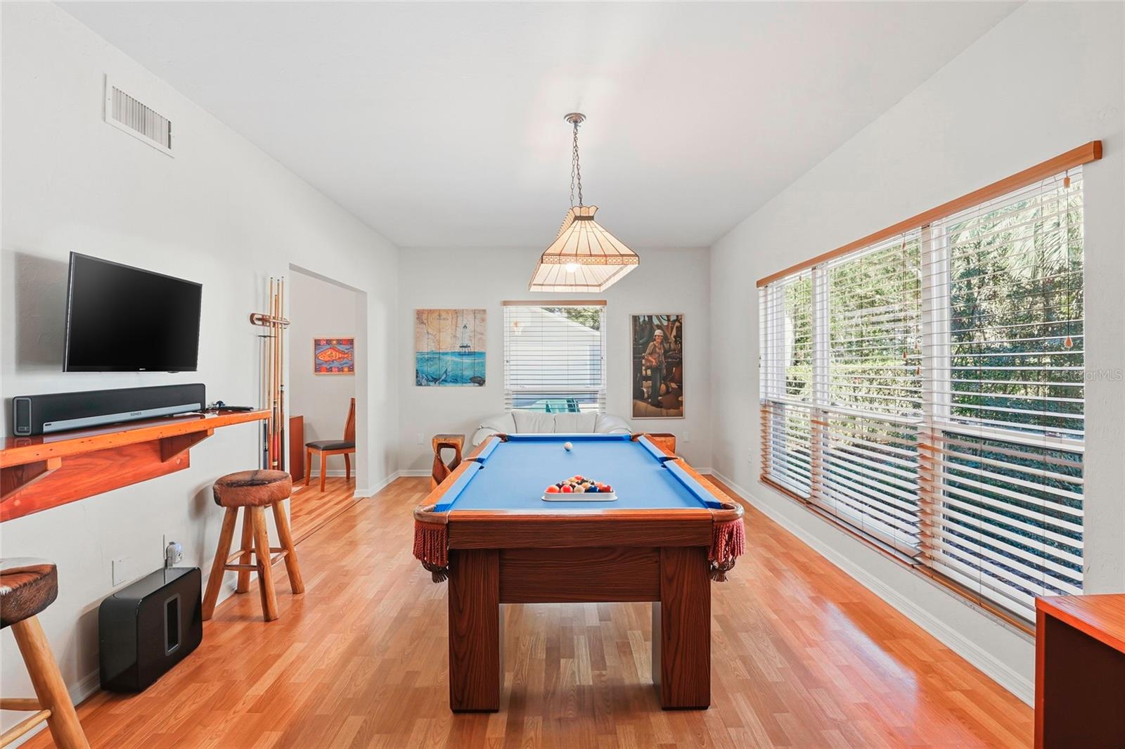 RIDGEWOOD PARK - Residential