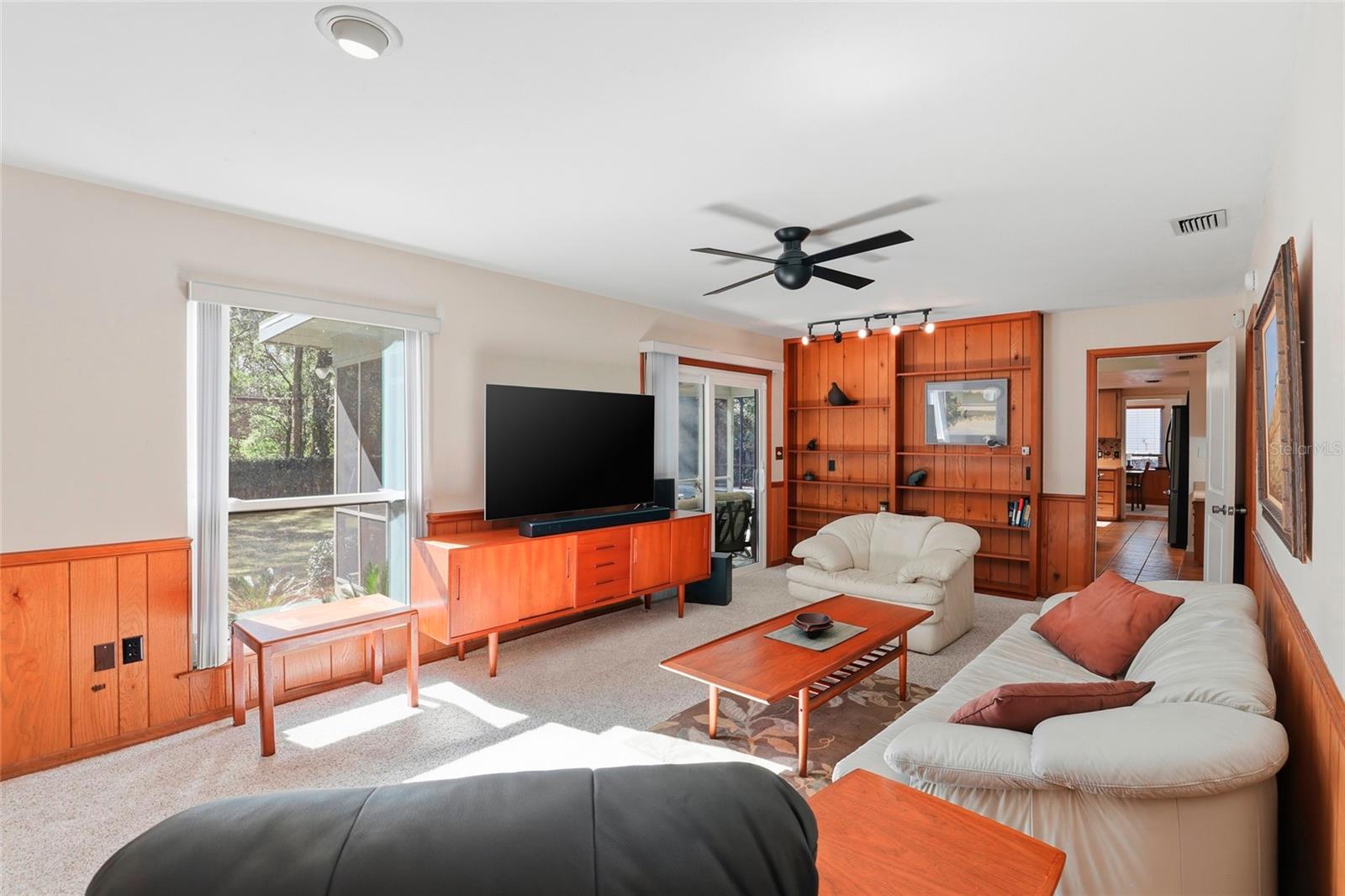 RIDGEWOOD PARK - Residential