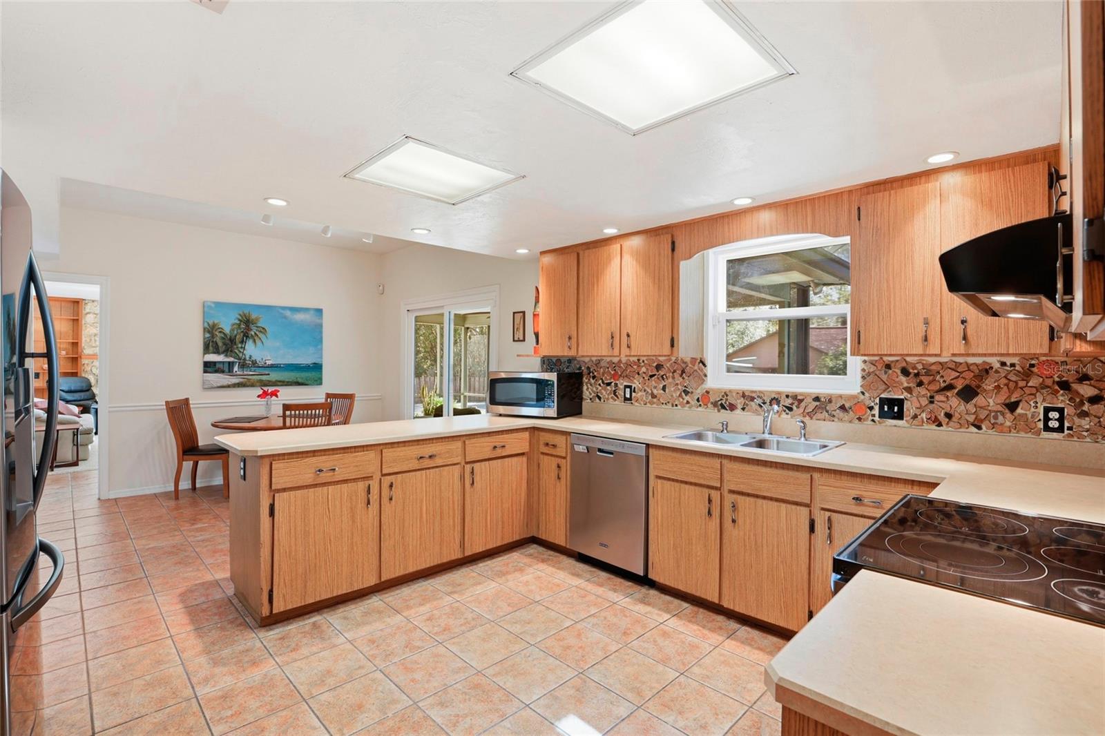 RIDGEWOOD PARK - Residential