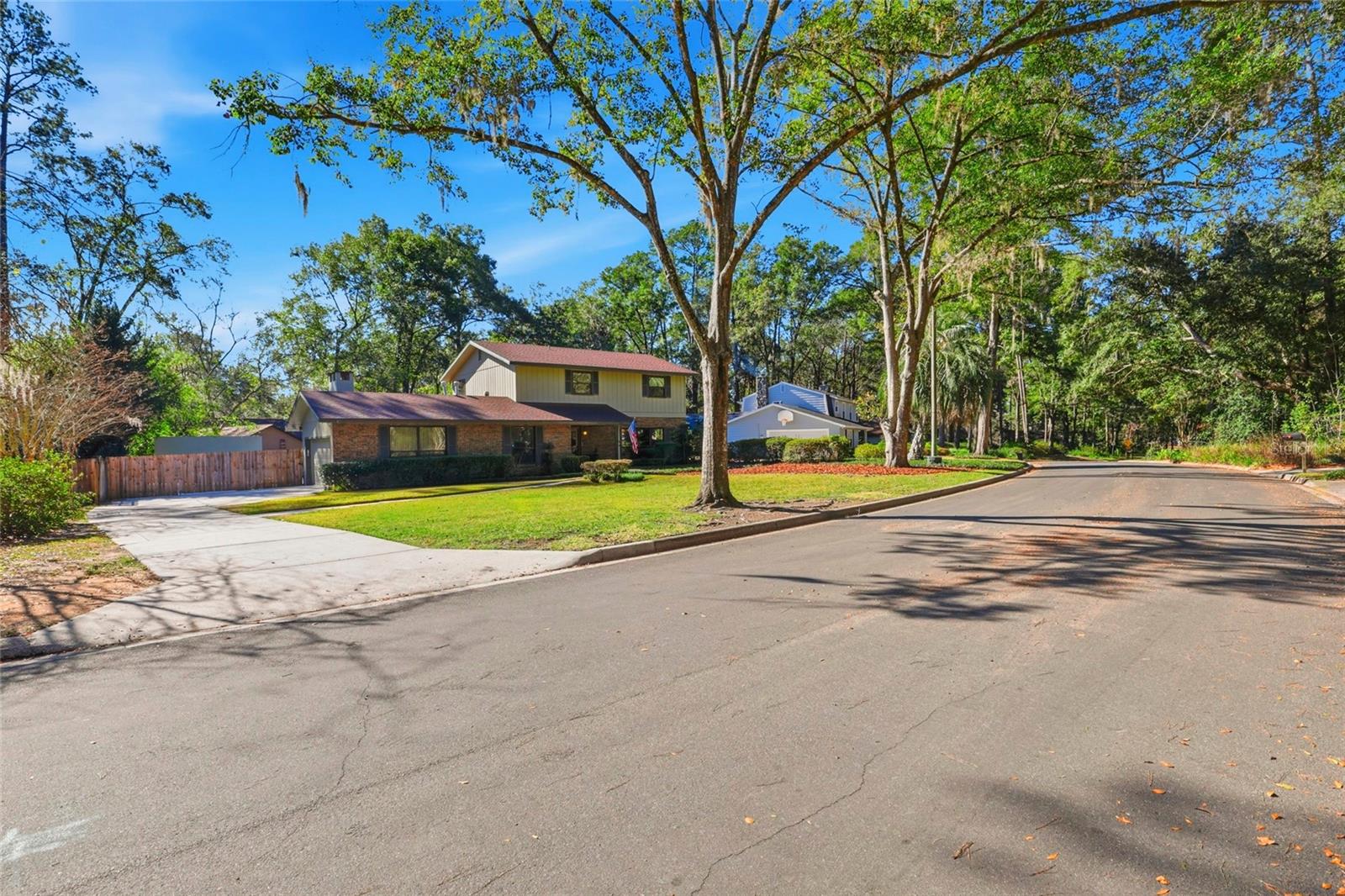 RIDGEWOOD PARK - Residential