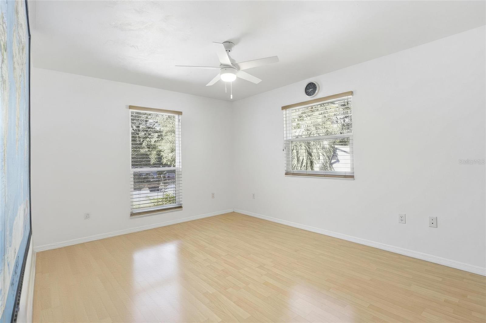 RIDGEWOOD PARK - Residential