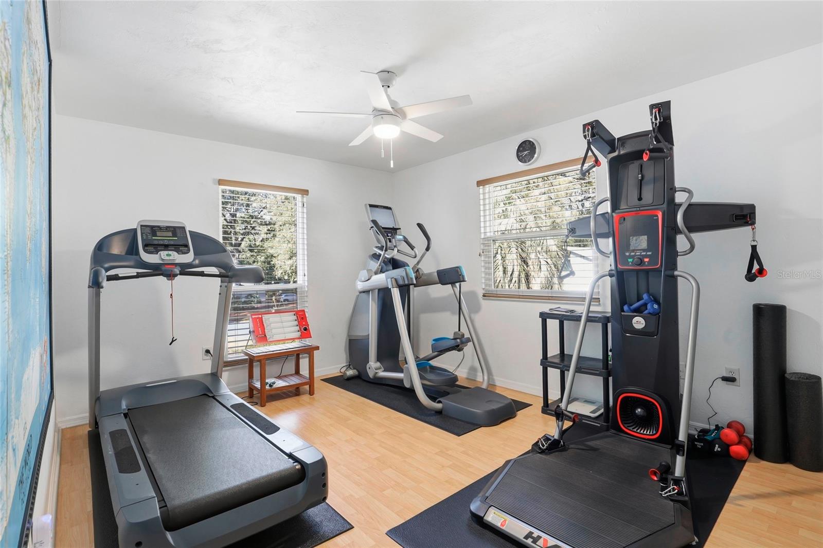 RIDGEWOOD PARK - Residential