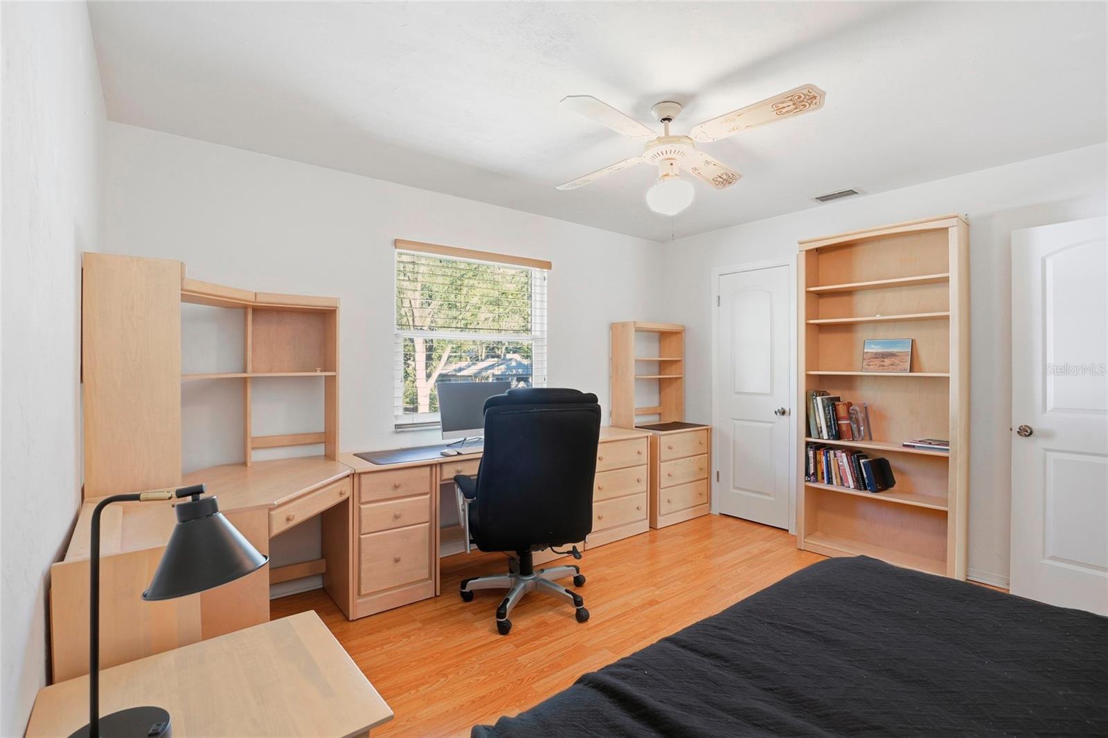 RIDGEWOOD PARK - Residential