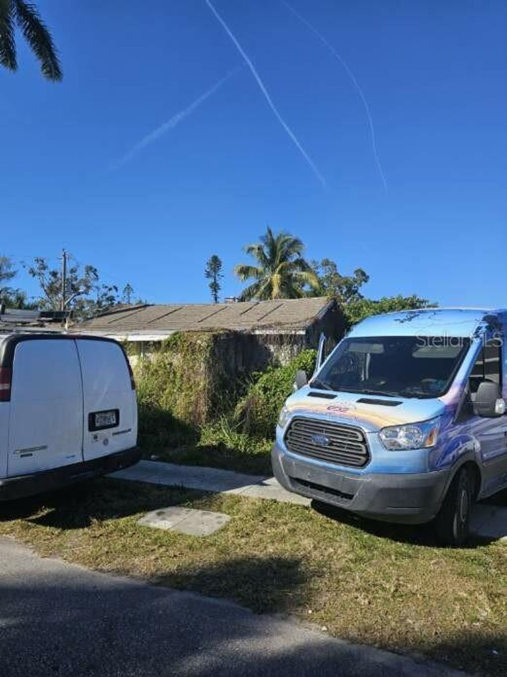 Photo of 530 28th Avenue W, Bradenton, FL 34205 (MLS # A4679007)