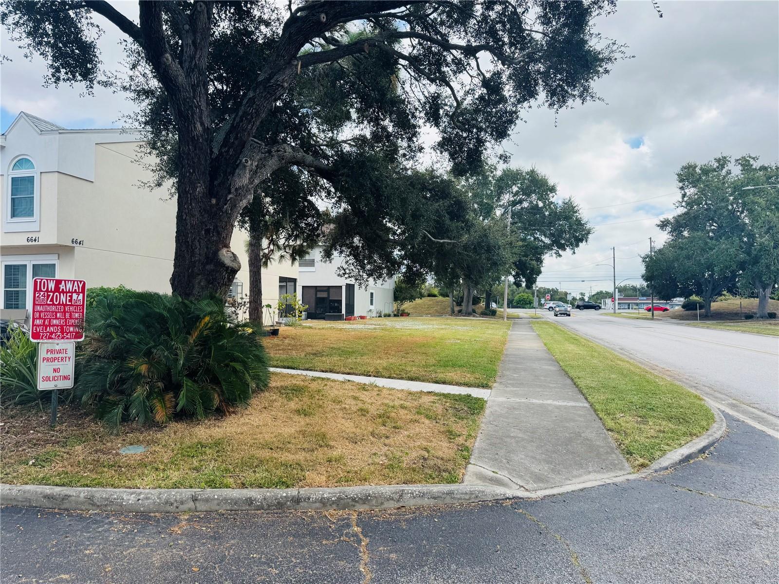 PINEBROOK ESTATES - Residential