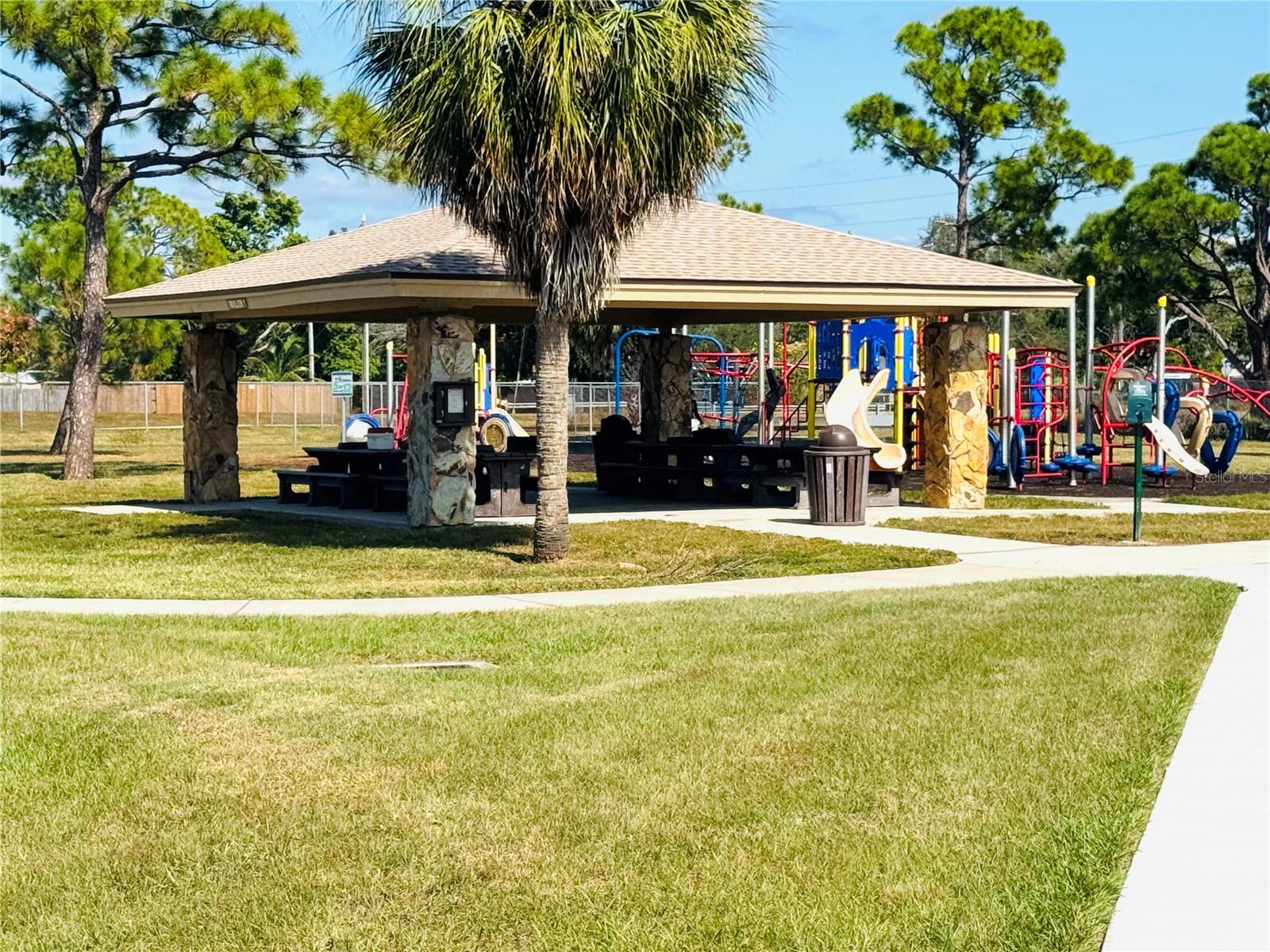 PINEBROOK ESTATES - Residential