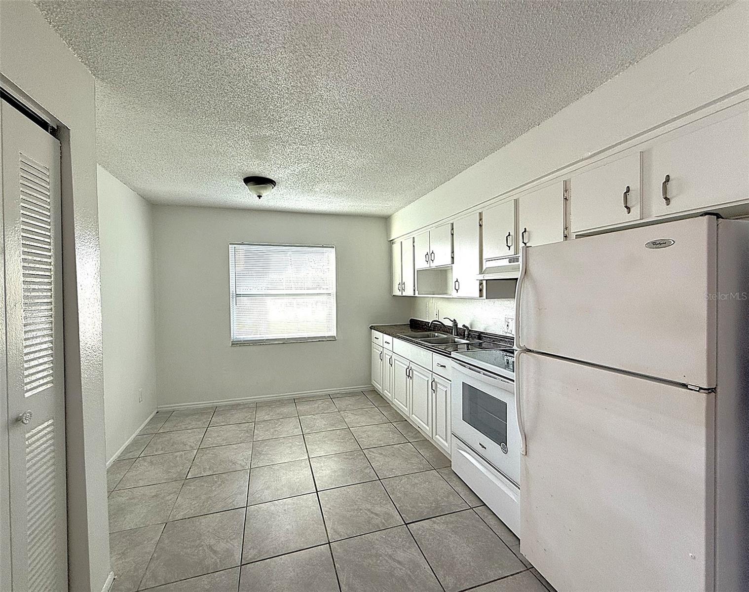 PALM GARDENS CONDO - Residential Lease