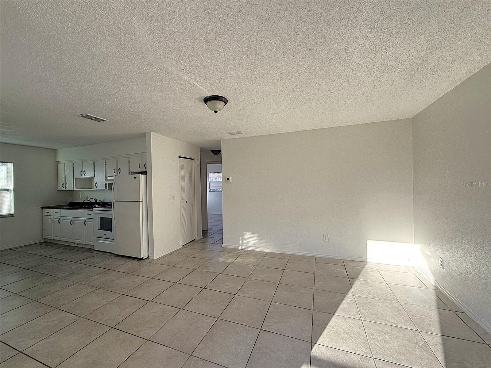 PALM GARDENS CONDO - Residential Lease