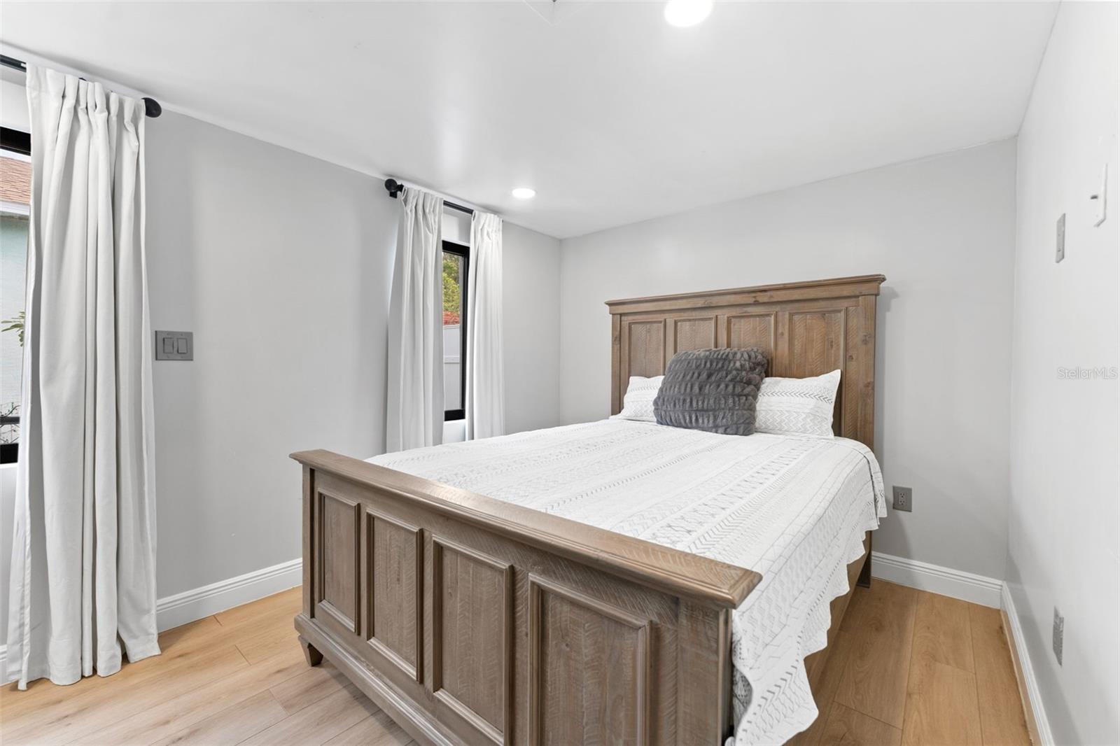 W E HAMNERS SHELDON HEIGHTS - Residential