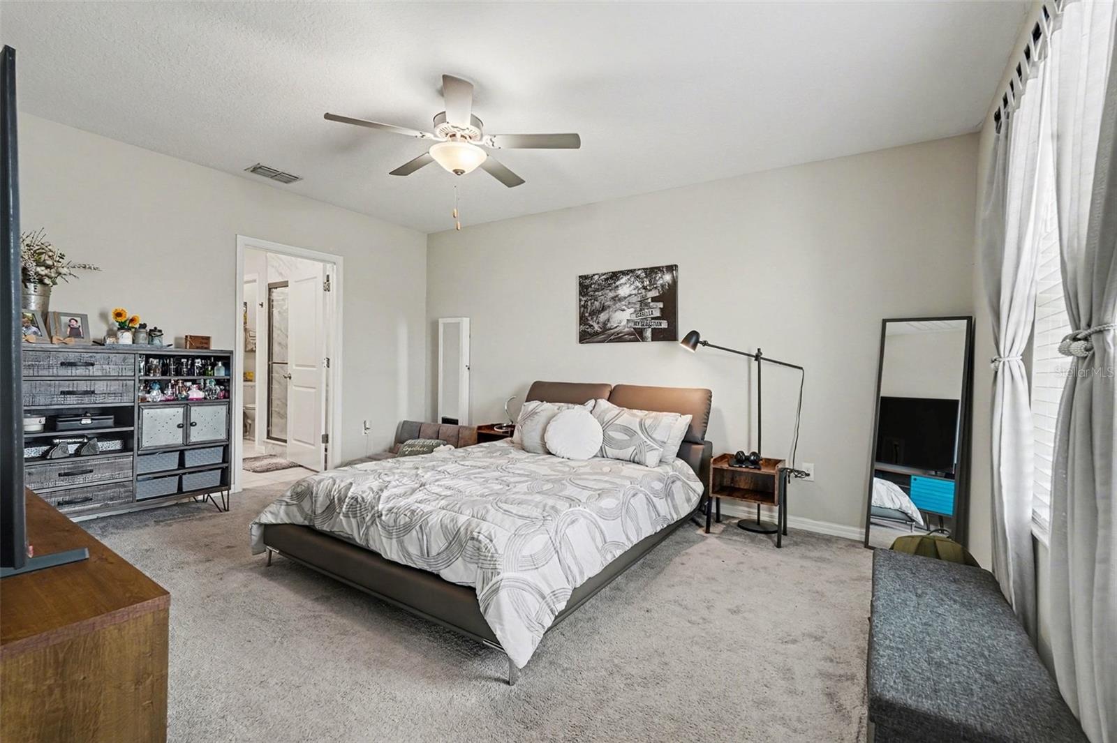 BELMONT SOUTH PH 2F - Residential