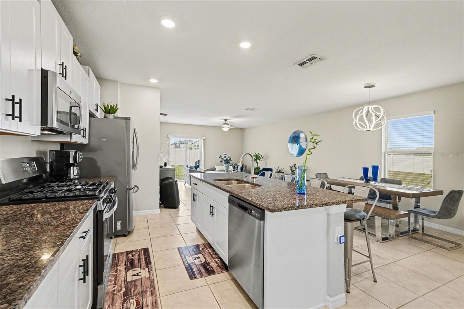 9424 LEMON DROP LOOP