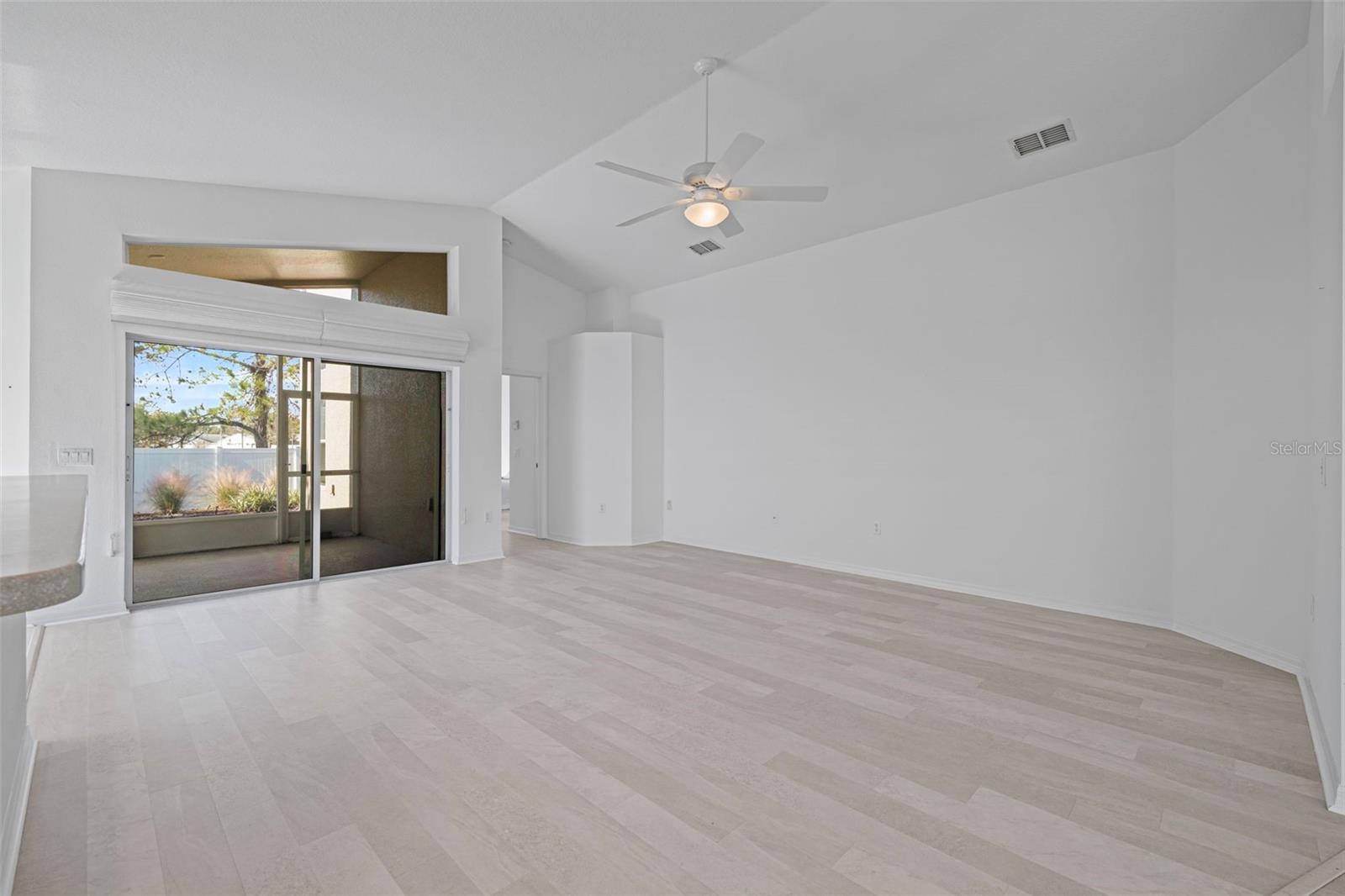 WELLINGTON AT SEVEN HILLS PH11 - Residential