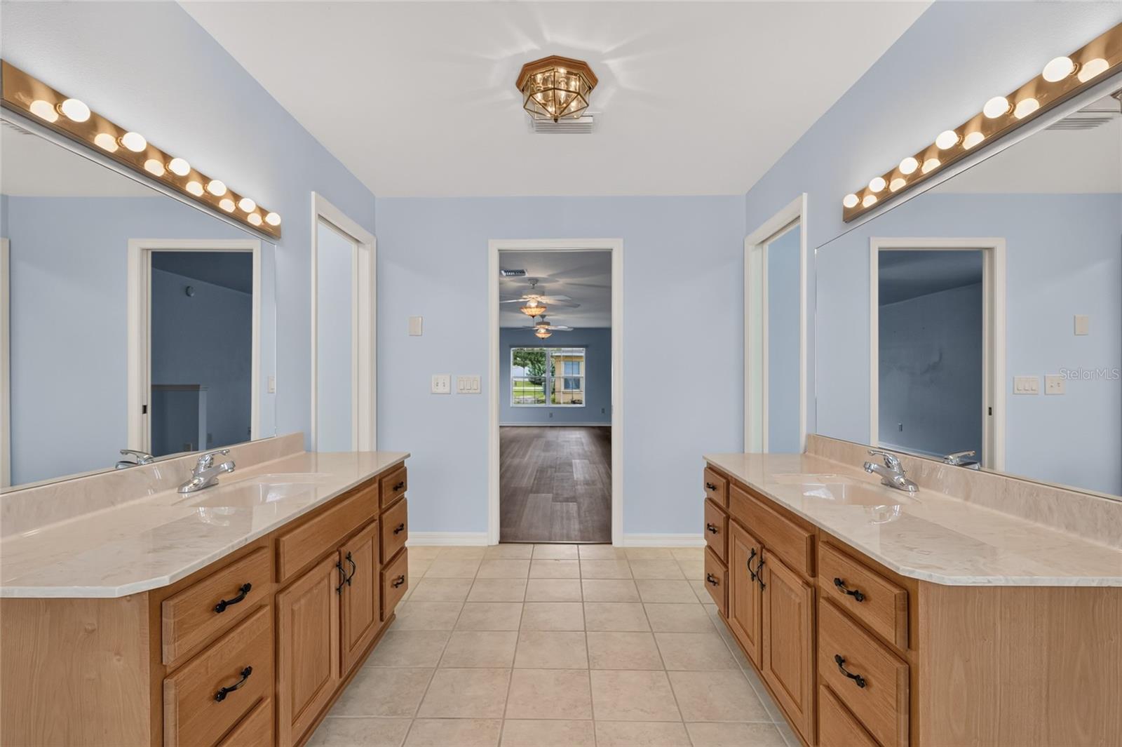 4647 NE 15TH STREET