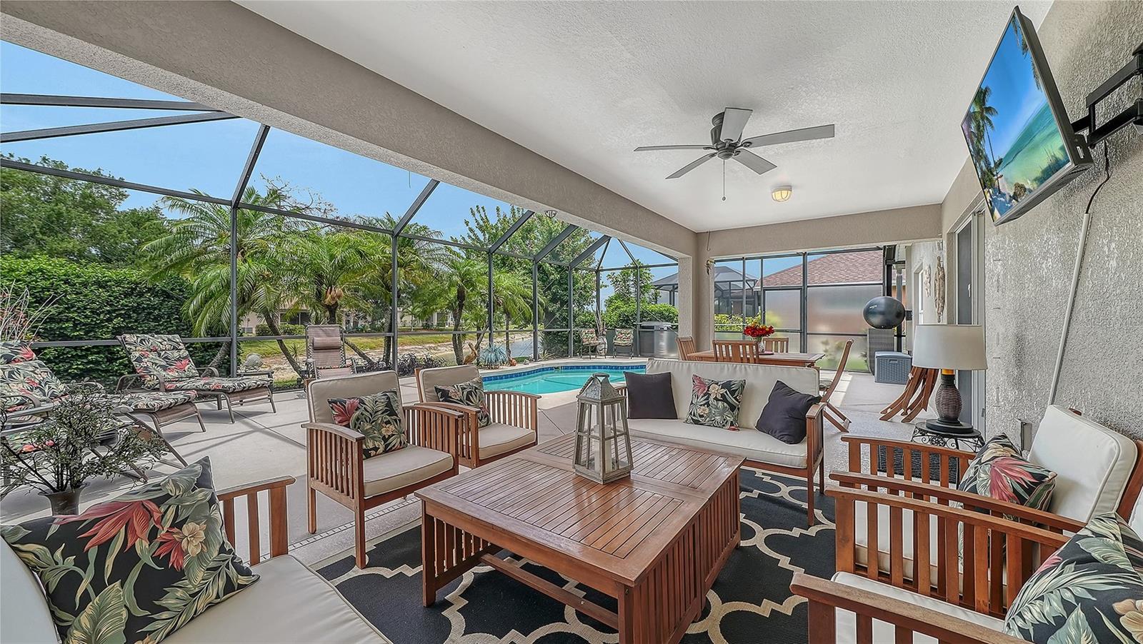 VENTURA VILLAGE - Residential